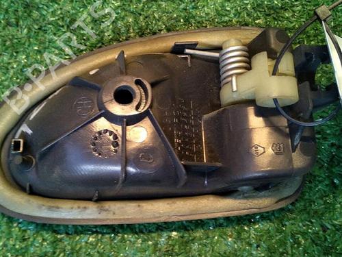 Venstre bak invendig håndtak RENAULT SCÉNIC I MPV (JA0/1_, FA0_) 1.9 dCi (JA05, JA1F) (102 hp) 30071659