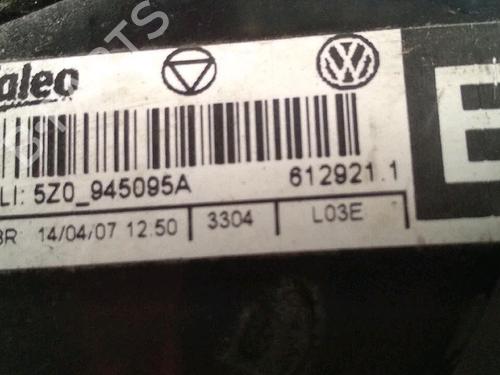 Left taillight VW FOX Hatchback (5Z1, 5Z3, 5Z4) 1.2 | BP30076117C34 