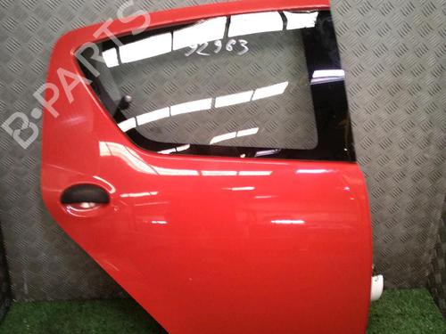 Used Right rear door TOYOTA AYGO (_B1_) 1.0 (KGB10_, KGB10R) (68 hp) 17157262