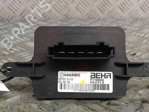 Used Heater resistor PEUGEOT 3008 I MPV (0U_) 1.6 HDi (112 hp) 30069427