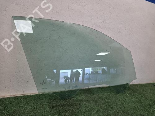 Used Front right door window Front right door window 39625718 39625718