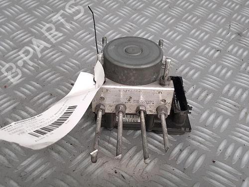Used ABS pump RENAULT CLIO III (BR0/1, CR0/1) 1.5 dCi (75 hp) 30065038