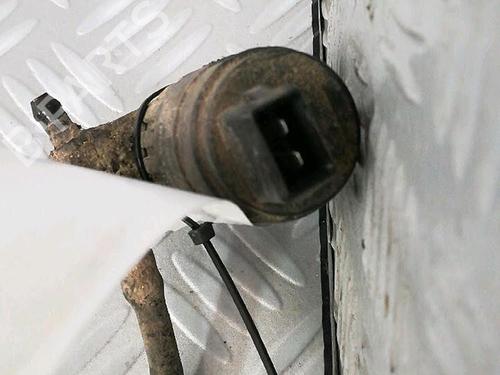 Used Washer pump FIAT PUNTO EVO (199_) 1.3 D Multijet (199AXC1A, 199BXC1A, 199AXT1A, 199BXT1A) (75 hp) 30074670