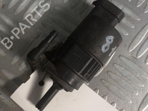 Used Washer pump RENAULT ESPACE III (JE0_) 2.2 12V TD (JE0E, JE0H, JE0P) (113 hp) 29950865