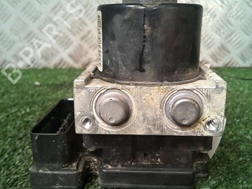 Used ABS pump CITROËN C3 Picasso (SH_) 1.6 HDi (90 hp) 30074224