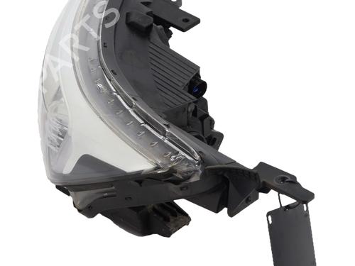 Used Left headlight Left headlight KIA STONIC (YB) 1.0 T-GDi (101 hp) 39897056 39897056