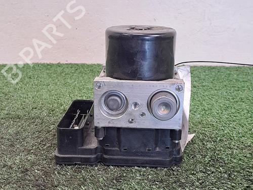 abs-pump-mercedes-benz-c-class-coupe-c204-2011-29948575 main image