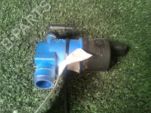 Sprinklervæskepumpe RENAULT TWINGO II (CN0_) 1.2 16V (CN0K, CN0V, CN0A) (76 hp) 18087812