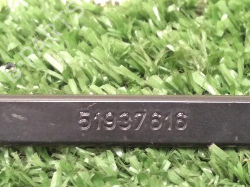 front-windshield-wiper-arm-fiat-500x-334_-2014-29948914 main image