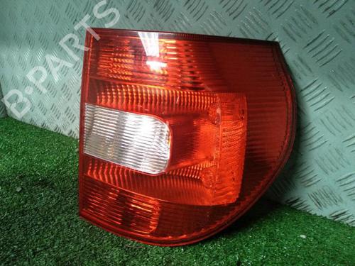 Right taillight SKODA YETI (5L) 2.0 TDI 4x4 | BP29951786C35 - Image 2