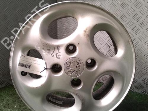 Used Rim PEUGEOT 206 Hatchback (2A/C) 1.4 i (75 hp) 17158204