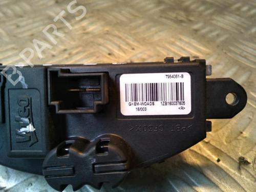 Heater resistor RENAULT MEGANE IV Hatchback (B9A/M/N_) 1.5 dCi 110 (B9A3) | BP30070699M108 