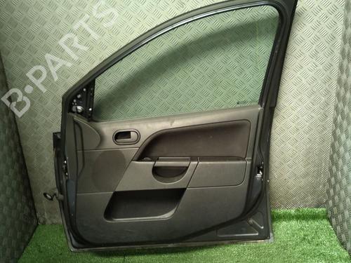 Used Right front door Right front door 37729797 37729797