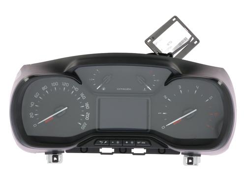 Used Instrument cluster CITROËN C3 III (SX) 1.2 PureTech 82 (83 hp) 31035142