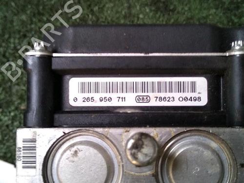 Used ABS pump ALFA ROMEO GT (937_) 1.9 JTD (937CXN1B) (150 hp) 30072898