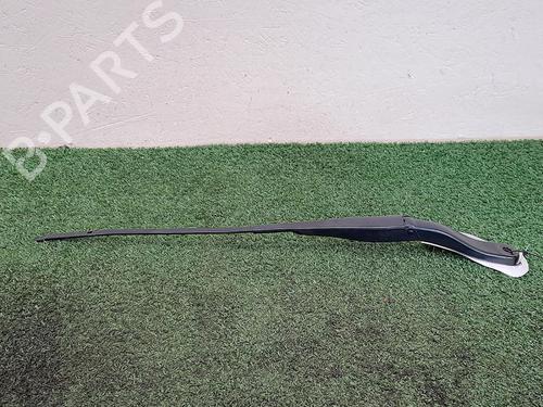 front-windshield-wiper-arm-dacia-sandero-ii-2012-30065831 main image