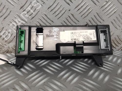 Climate control RENAULT SCÉNIC I MPV (JA0/1_, FA0_) 1.9 dCi (JA05, JA1F) | BP30068981I5