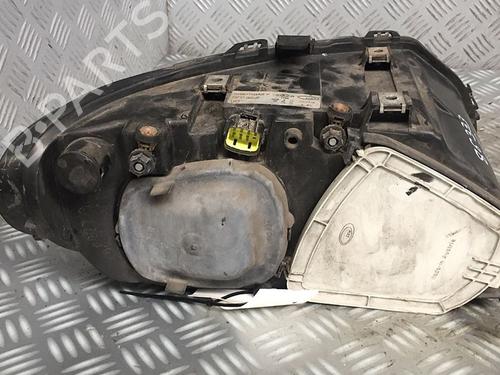 Used Left headlight CHRYSLER VOYAGER IV (RG, RS) 2.5 CRD (141 hp) 30065783