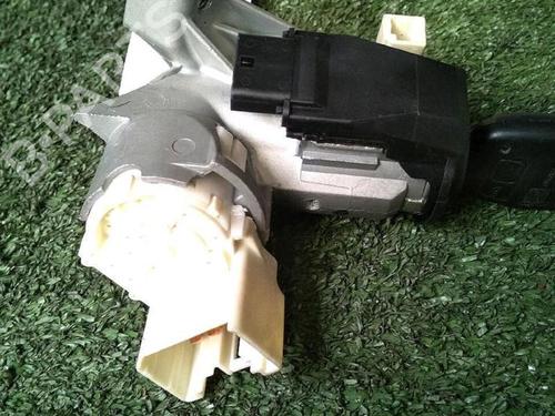 Used Ignition barrel Ignition barrel TOYOTA YARIS (_P9_) 1.4 D-4D (NLP90_, NLP90R) (90 hp) 29952408 29952408