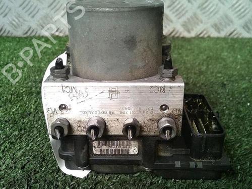 Used ABS pump ABS pump 30075999 30075999