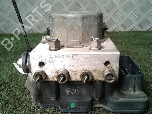 Used ABS pump ABS pump RENAULT CLIO IV (BH_) 1.5 dCi 75 (75 hp) 30076200 30076200
