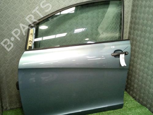 Dør venstre fortil SEAT ALTEA XL (5P5, 5P8) 1.9 TDI (105 hp) 25250447