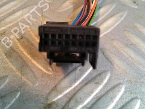 Left mirror VW GOLF PLUS V (5M1, 521) 1.9 TDI | BP30070675C26 