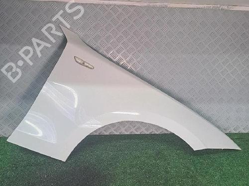 Used Right front fenders BMW 1 (E81) 118 d (143 hp) 30077272