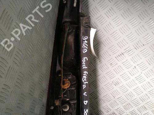 Højre baglygte FORD FIESTA V (JH_, JD_) 1.4 TDCi (68 hp) 30071476