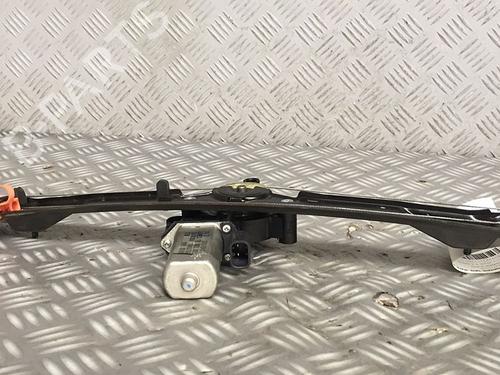 Used Front left window mechanism Front left window mechanism 30065110 30065110
