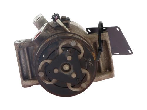 Used AC compressor DACIA LOGAN MCV II TCe 90 (K8M1, K8MA, K8AC) (90 hp) 31833807