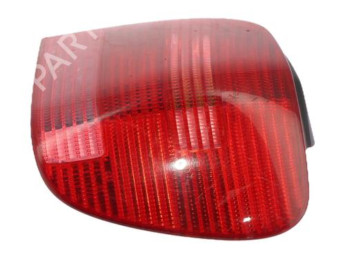 Right taillight VW POLO (6N2) 1.4 | BP30075012C35 - Image 4