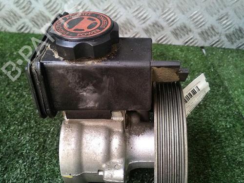 Used Steering pump PEUGEOT 206+ (2L_, 2M_) 1.4 HDi eco 70 (68 hp) 30072263
