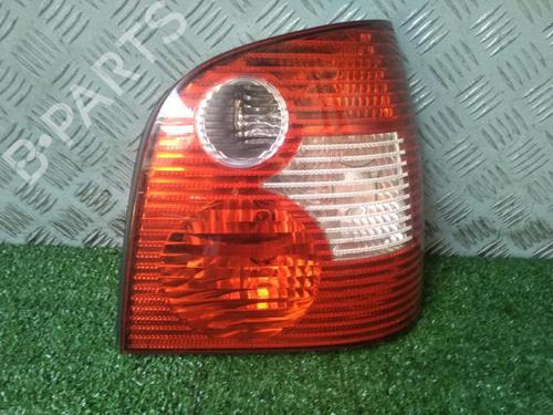 Right taillight VW POLO IV (9N_, 9A_) 1.4 TDI | BP30071305C35