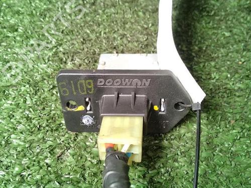 Used Heater resistor Heater resistor KIA RIO III (UB) 1.2 CVVT (84 hp) 30076454 30076454