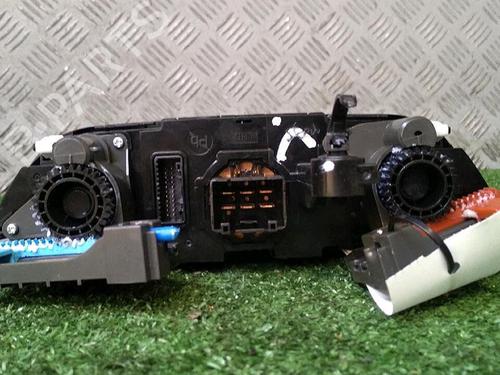 Klimabedienteil für HYUNDAI i10 III (AC3, AI3) 1.0 MPi (67 hp) 30071544