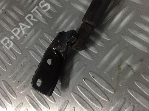 Tailgate lift support NISSAN NOTE (E11, NE11) 1.5 dCi | BP29952384C138