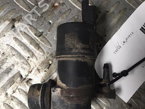 Used Washer pump RENAULT MASTER III Van (FV) 2.3 dCi 125 FWD (FV0C, FV0D, FV0G, FV0H, FV0J, FV0K,... (125 hp) 30070503