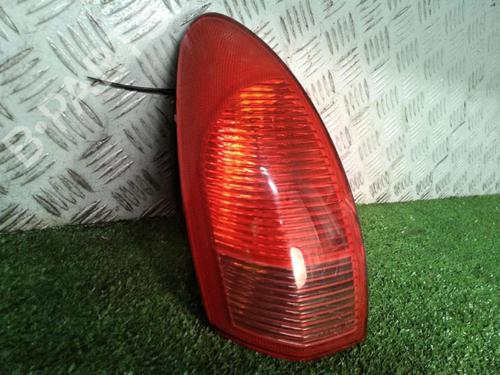 Højre baglygte ALFA ROMEO 147 (937_) 1.9 JTD (937.AXD1A, 937.BXD1A, 937.AXV1A, 937.BXB1A,... | BP30074072C35 