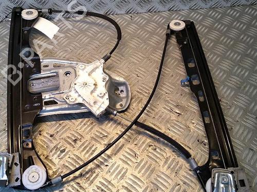Used Front right window mechanism MERCEDES-BENZ C-CLASS (W203) C 200 CDI (203.007) (122 hp) 30072809