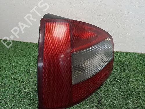 Used Left taillight Left taillight 30063793 30063793