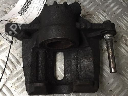 Used Right front brake caliper Right front brake caliper 30067690 30067690