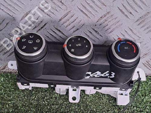 Used Climate control Climate control RENAULT CLIO V (B7_) 1.0 TCe 90 (B7MT) (91 hp) 29946959 29946959