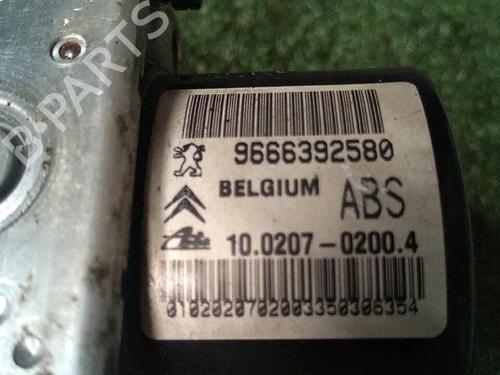 ABS pump CITROËN C3 II (SC_) 1.6 HDi | BP29951719M43  - Image 7