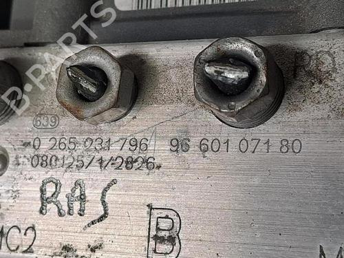 ABS pump PEUGEOT 308 I (4A_, 4C_) 1.6 HDi | BP30076705M43