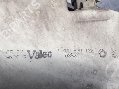 Used Left headlight RENAULT LAGUNA I (B56_, 556_) 2.2 dT (B569) (113 hp) 30065016