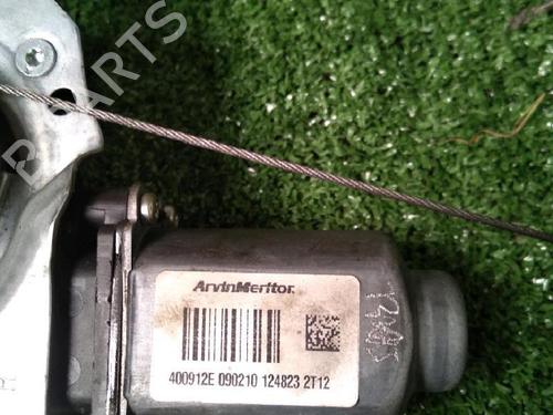 Front right window mechanism PEUGEOT 207 (WA_, WC_) 1.4 HDi | BP30073452C23