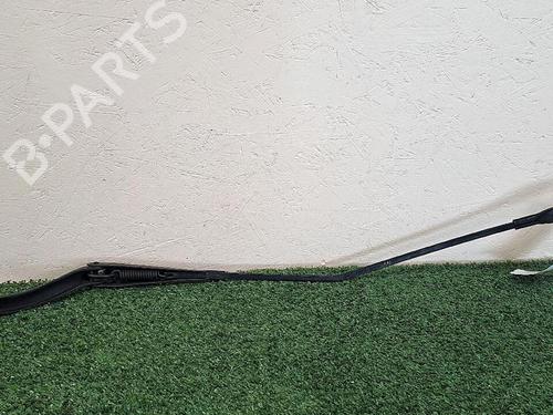 Used Front windshield wiper arm OPEL CORSA E (X15) 1.3 CDTI (08, 68) (95 hp) 30064163