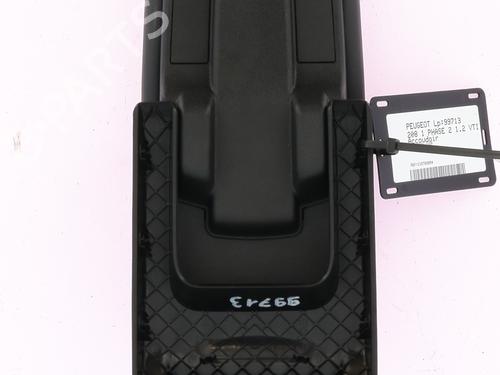 Used Armrest / Center console Armrest / Center console PEUGEOT 208 I (CA_, CC_) 1.2 VTI 82 (82 hp) 30439445 30439445