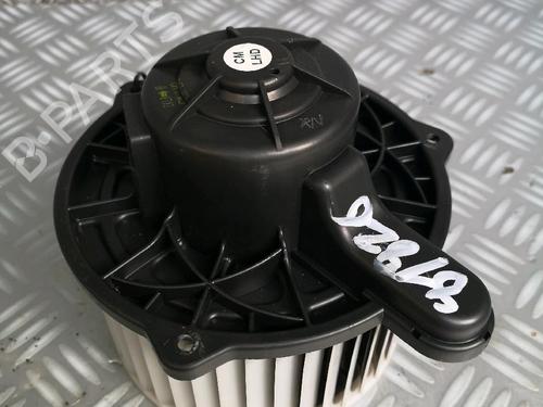 Heater blower motor HYUNDAI SANTA FÉ II (CM) 2.2 CRDi 4x4 | BP17162511M62 